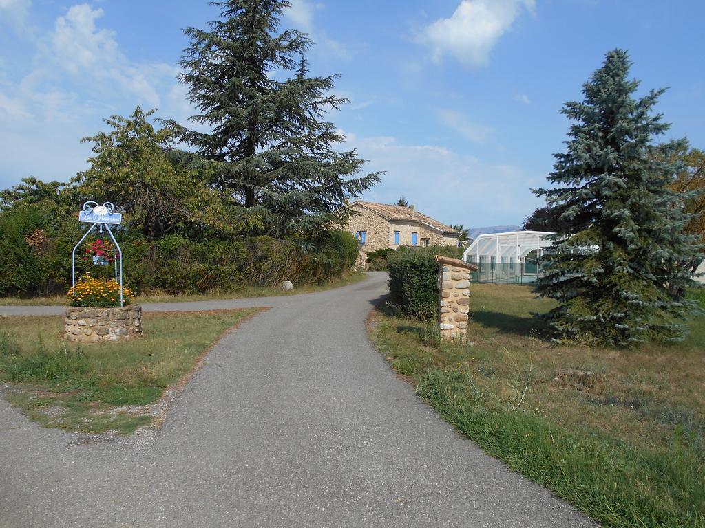 Les Passerons Vaumeilh Buitenkant foto